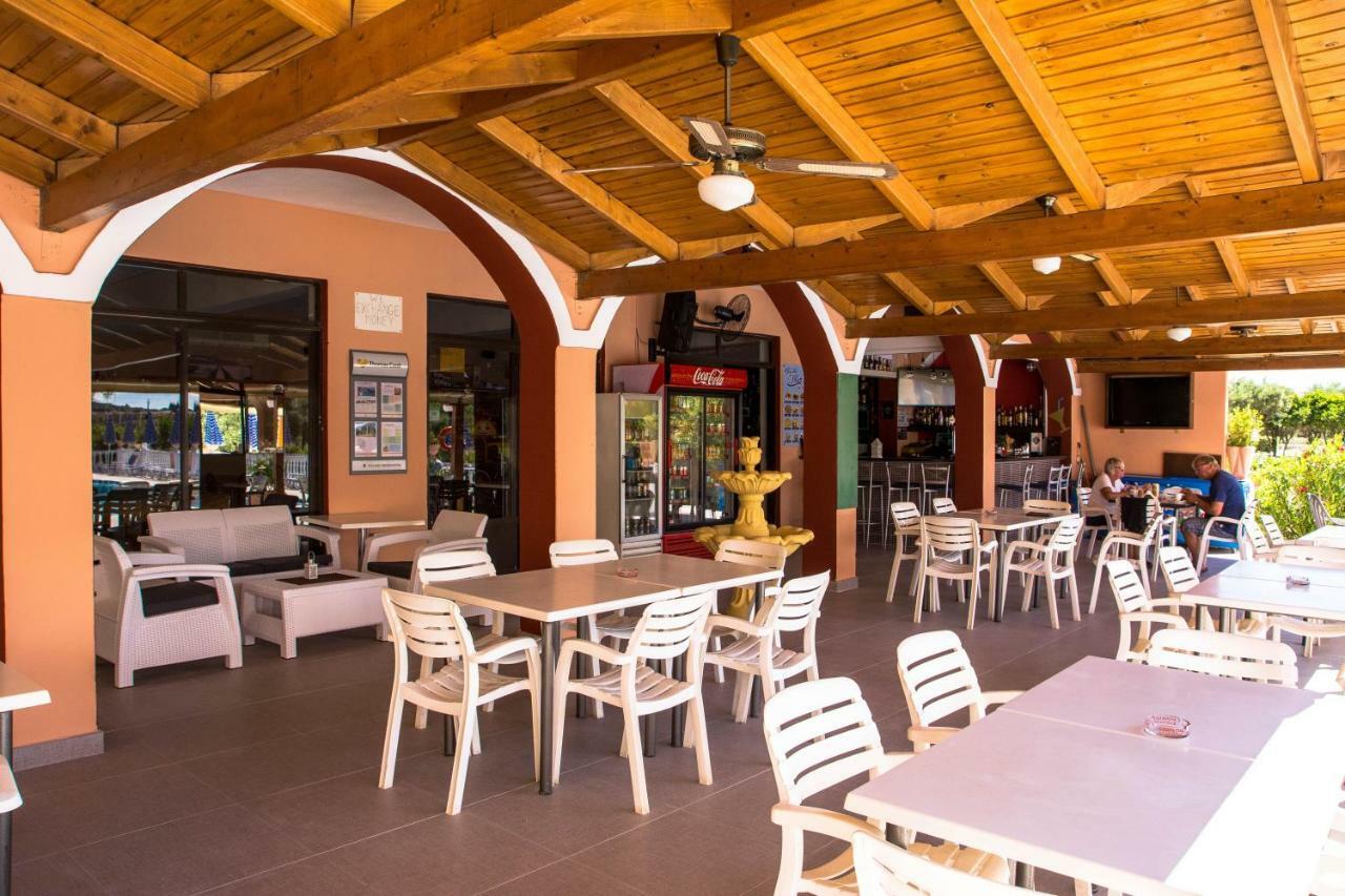 Nikos Studios Alykes Zakynthos Exterior photo